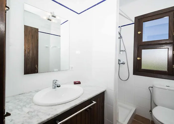 Bini Aida * Sant Lluis